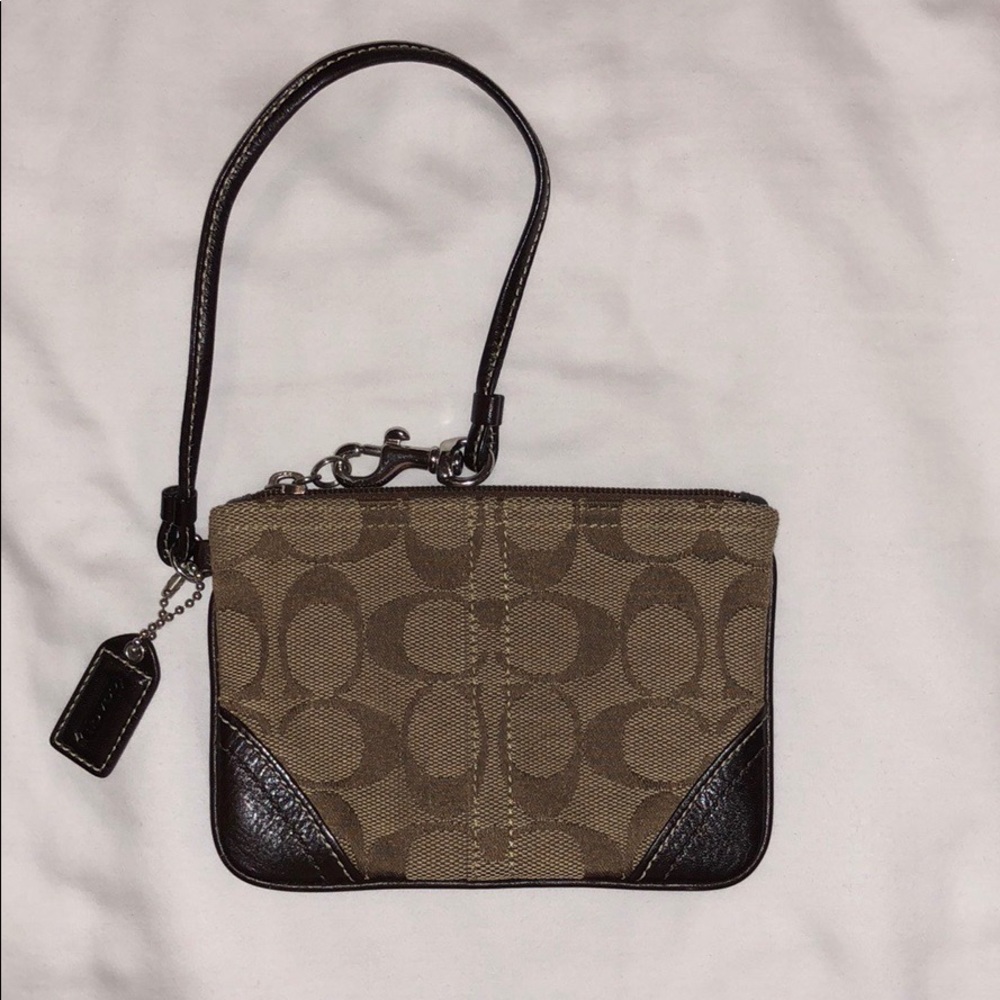 Classic Coach Wristlet